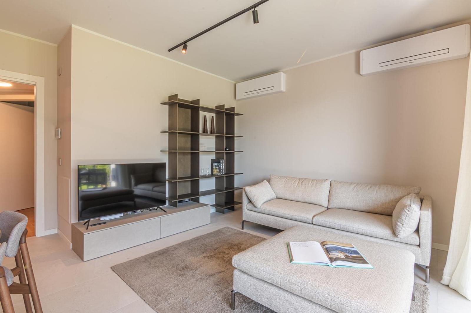 Lago Dorato Luxury Apartments & Villa - Lake Como View Colico Exterior photo